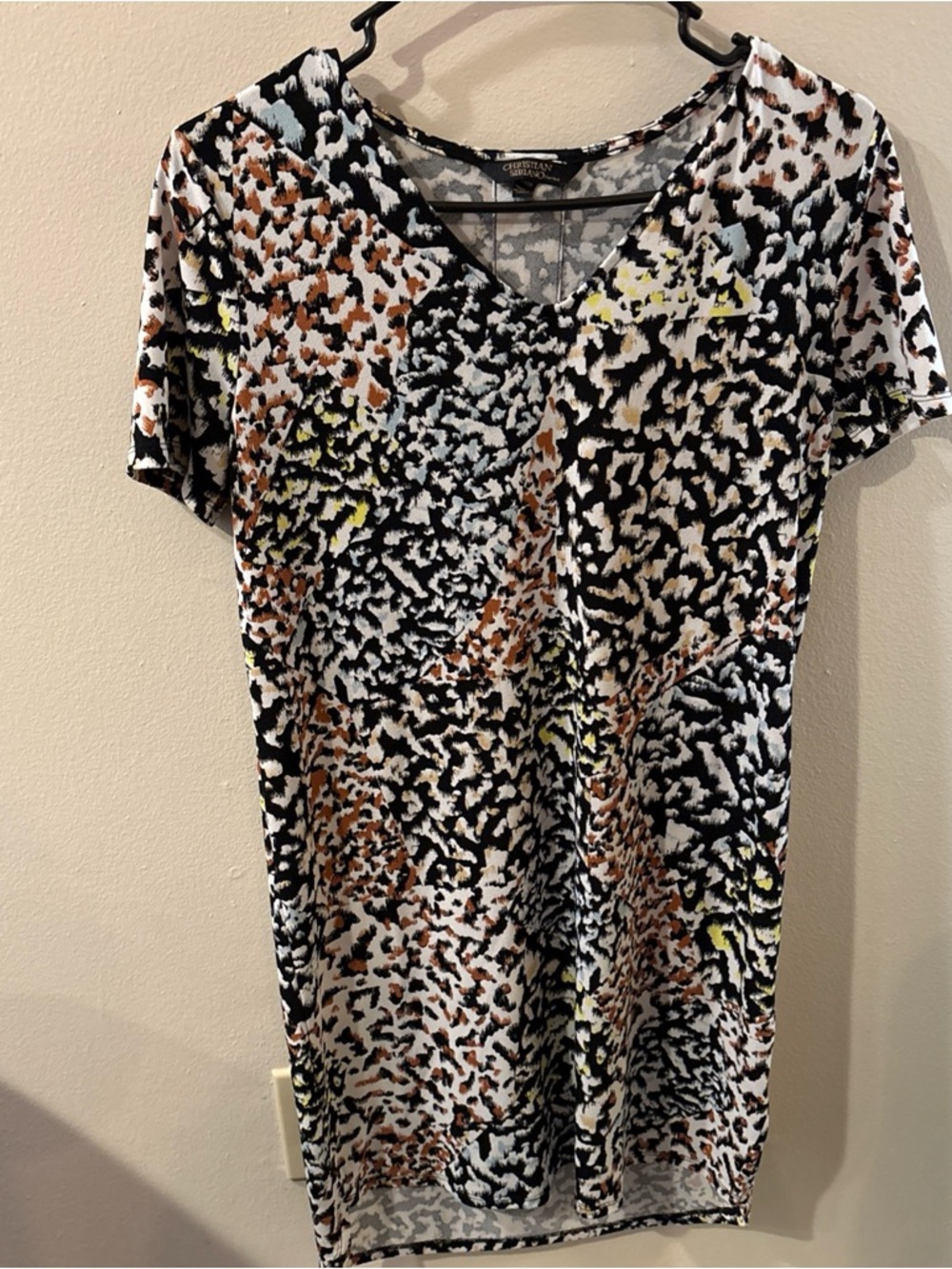 Christian Siriano Black, Brown & White Animal Print V-Neck Tunic